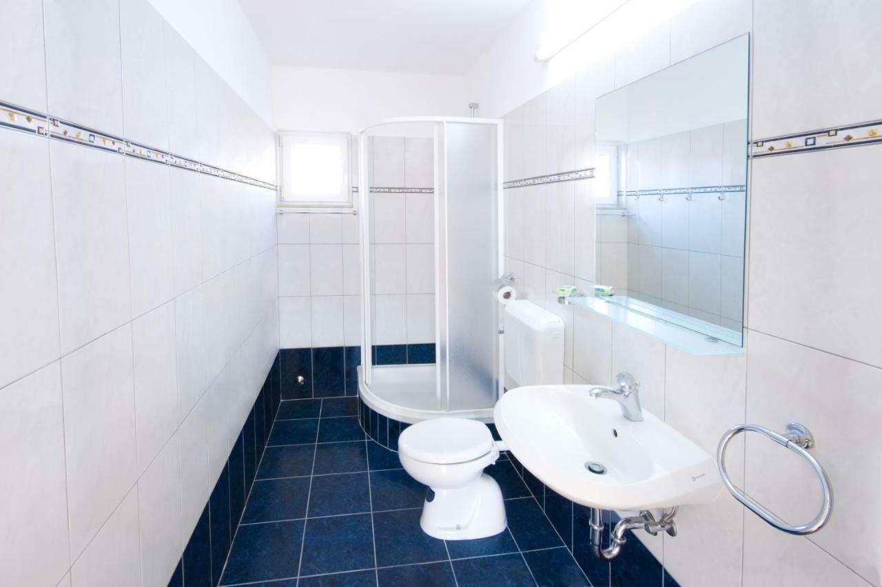Apartment Kala Mendula Sutivan