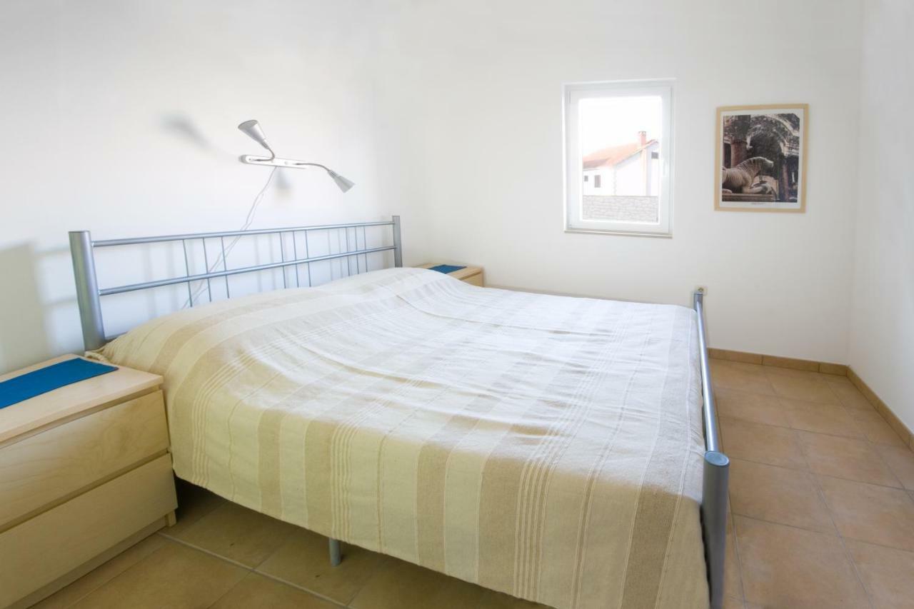 Kala Mendula Appartement Sutivan